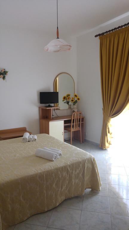 Villa Natalina Forio di Ischia Habitación foto